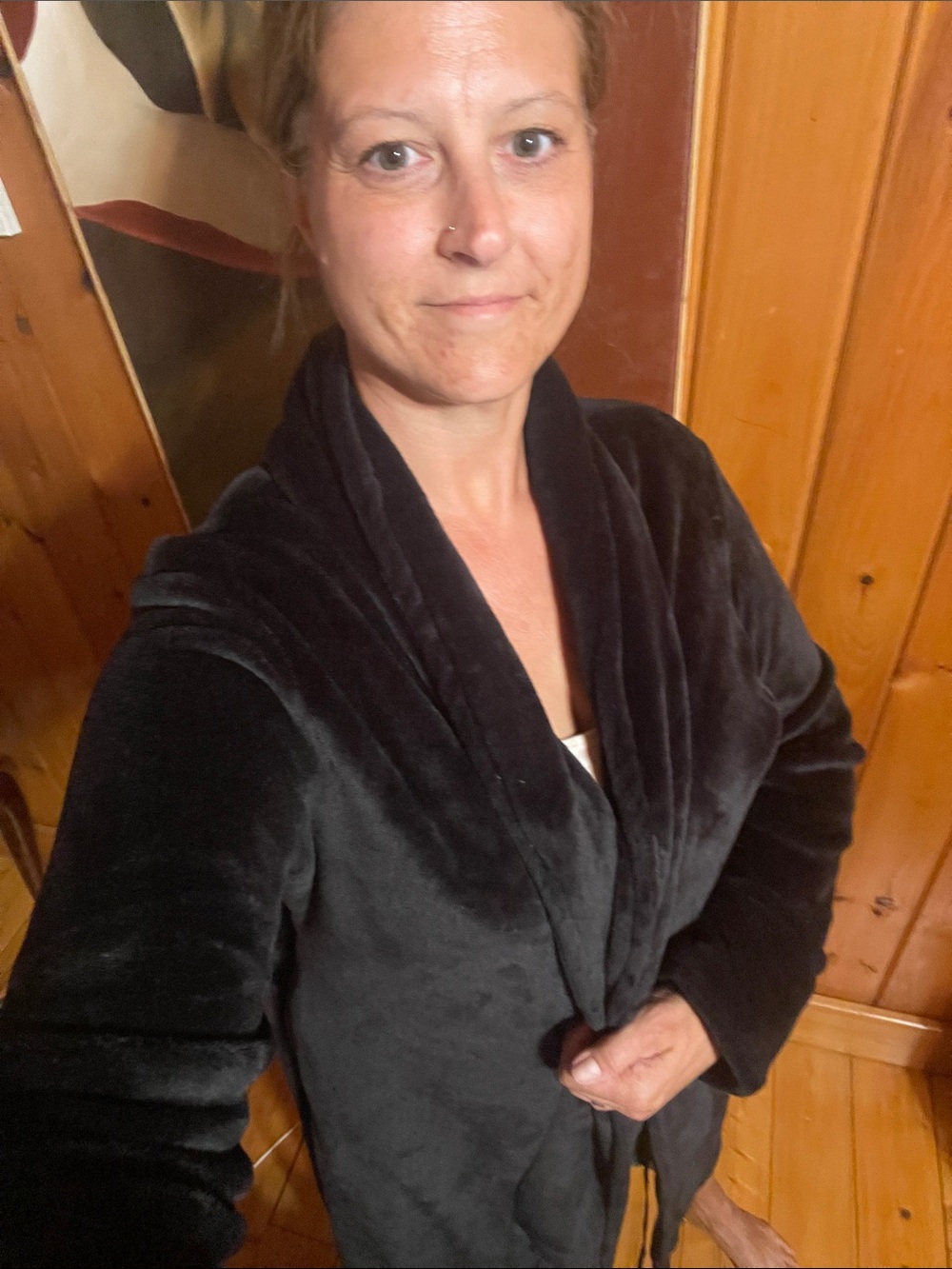 Faded Glory Black Plush Shawl-Collar Robe